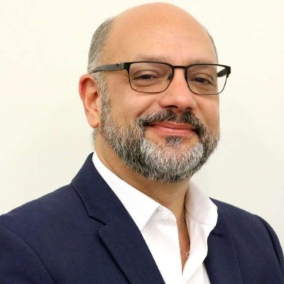 Professor Marcelo Alcantara Holanda